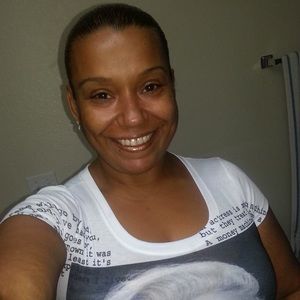 Meet your Posher, Miriam